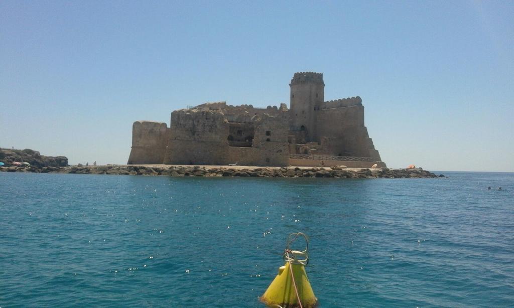 Hotel La Calabrese Isola Di Capo Rizzuto Eksteriør billede